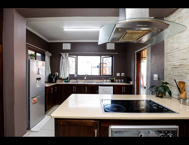3 BEDROOM TOWNHOUSE FOR SALE IN MUSGRAVE
